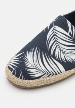 Pier One UNISEX - Espadrille - Dark Blue 13 Pier One UNISEX - Espadrille - Dark Blue -Pier One 2434d4031c89494b93e7b492169b9010