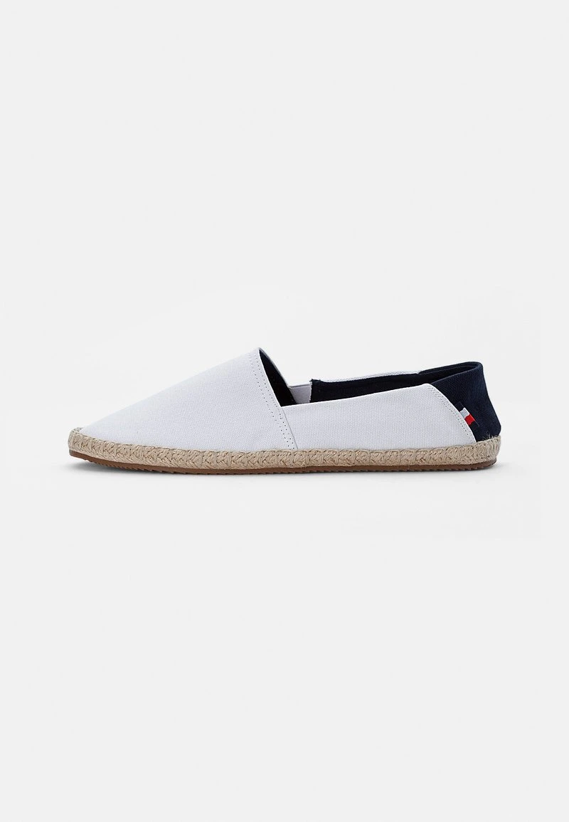 Pier One Espadrille - White - Dark Blue 3 Pier One Espadrille - White - Dark Blue