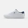 Pier One Sneaker Low - White