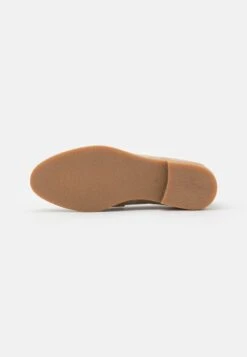 Pier One LEATHER - Slipper - Beige 12 Pier One LEATHER - Slipper - Beige -Pier One e377de68aaaa4573b0f54d2097e3f852