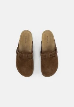 Pier One LEATHER UNISEX - Clogs - Brown 11 Pier One LEATHER UNISEX - Clogs - Brown -Pier One e81ec10b1baa426098f203c956f22c98