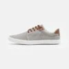 Pier One UNISEX - Sneaker Low - Light Grey 2 Pier One UNISEX - Sneaker Low - Light Grey -Pier One fa3455bcb8014f2fa0b8ab23f1a9bc93